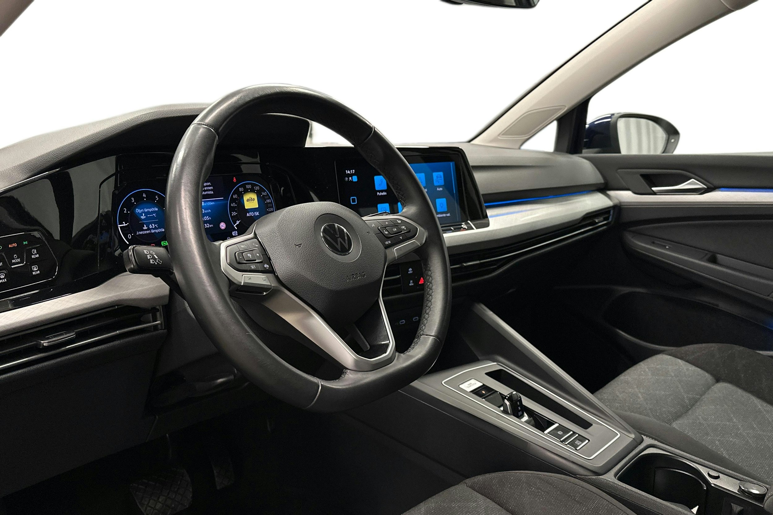 sininen Volkswagen Golf 2022 kuva 7.