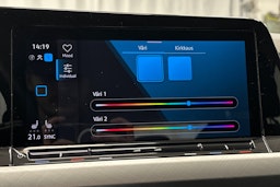 sininen Volkswagen Golf 2022 kuva 24.