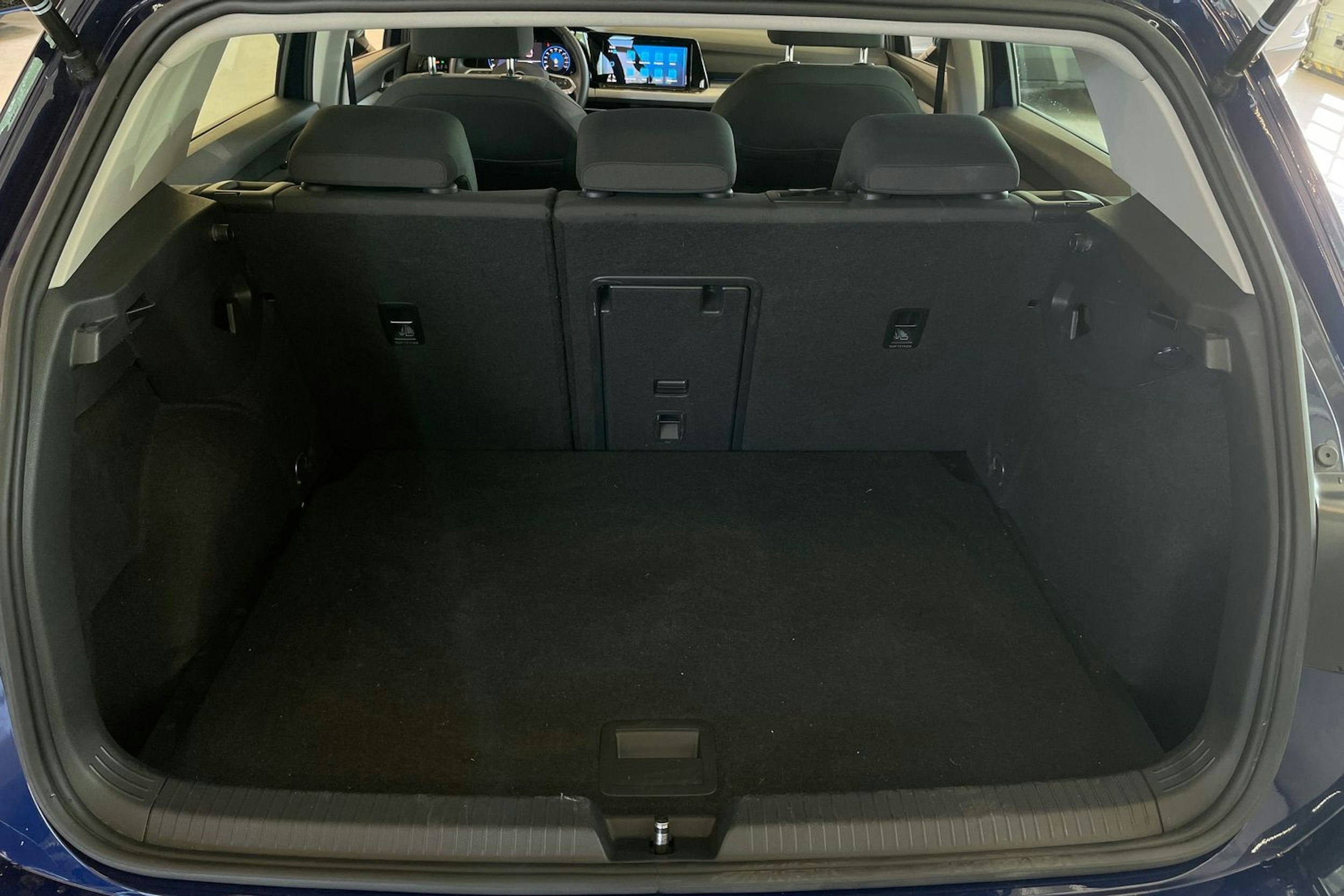 Sininen Volkswagen GOLF 2022 kuva 24.