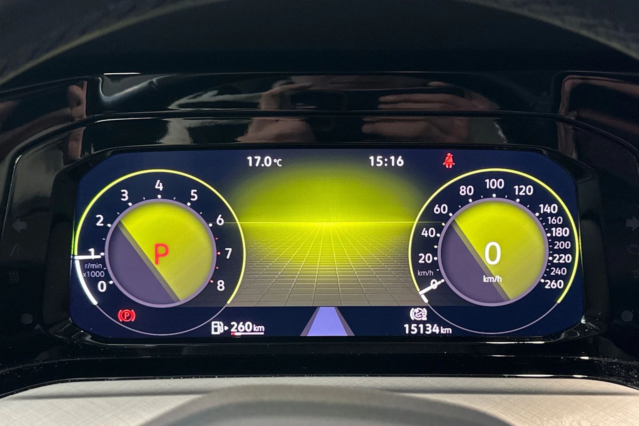 musta Volkswagen Golf 2022 kuva 12.