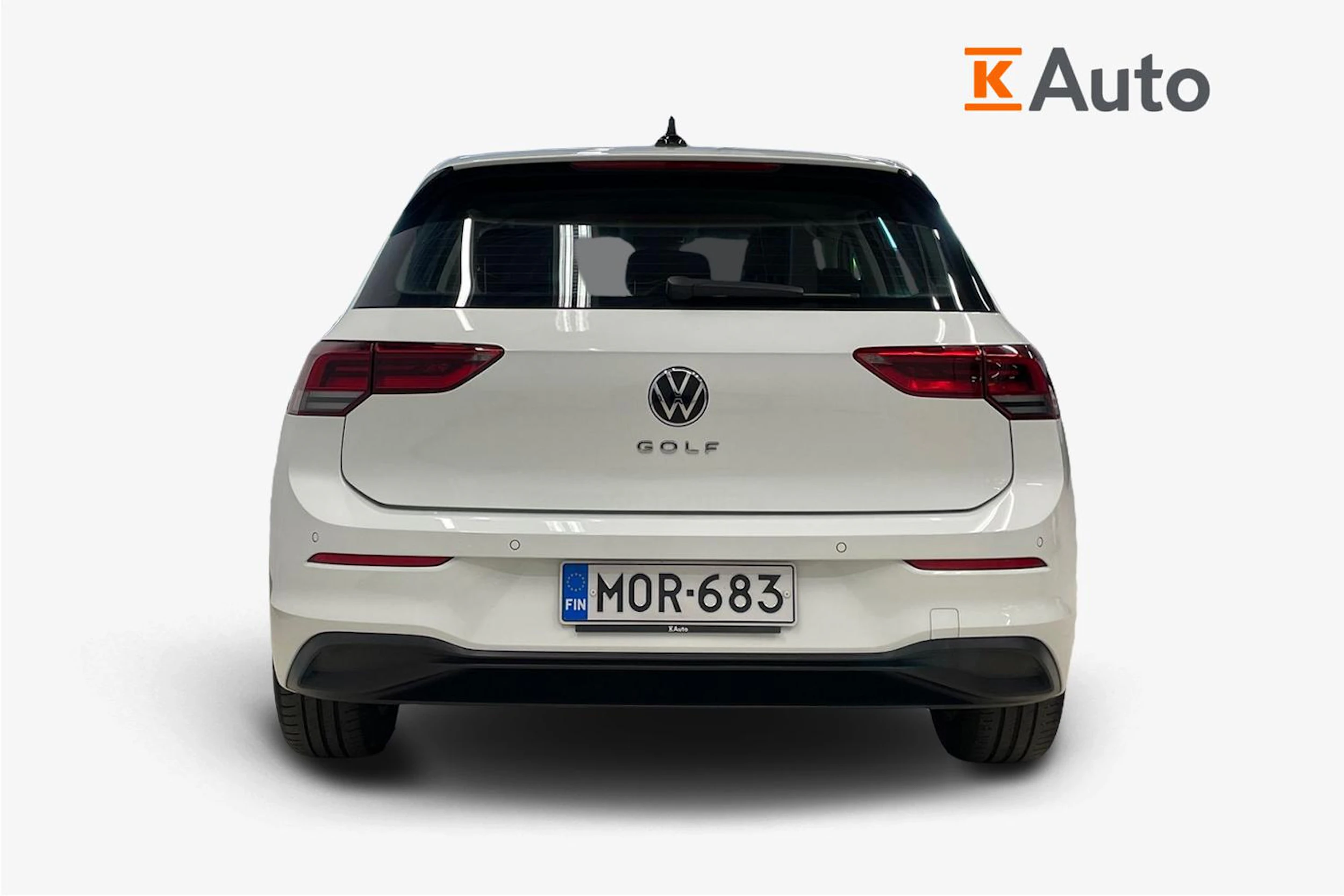 Valkoinen Volkswagen GOLF 2023 kuva 4.