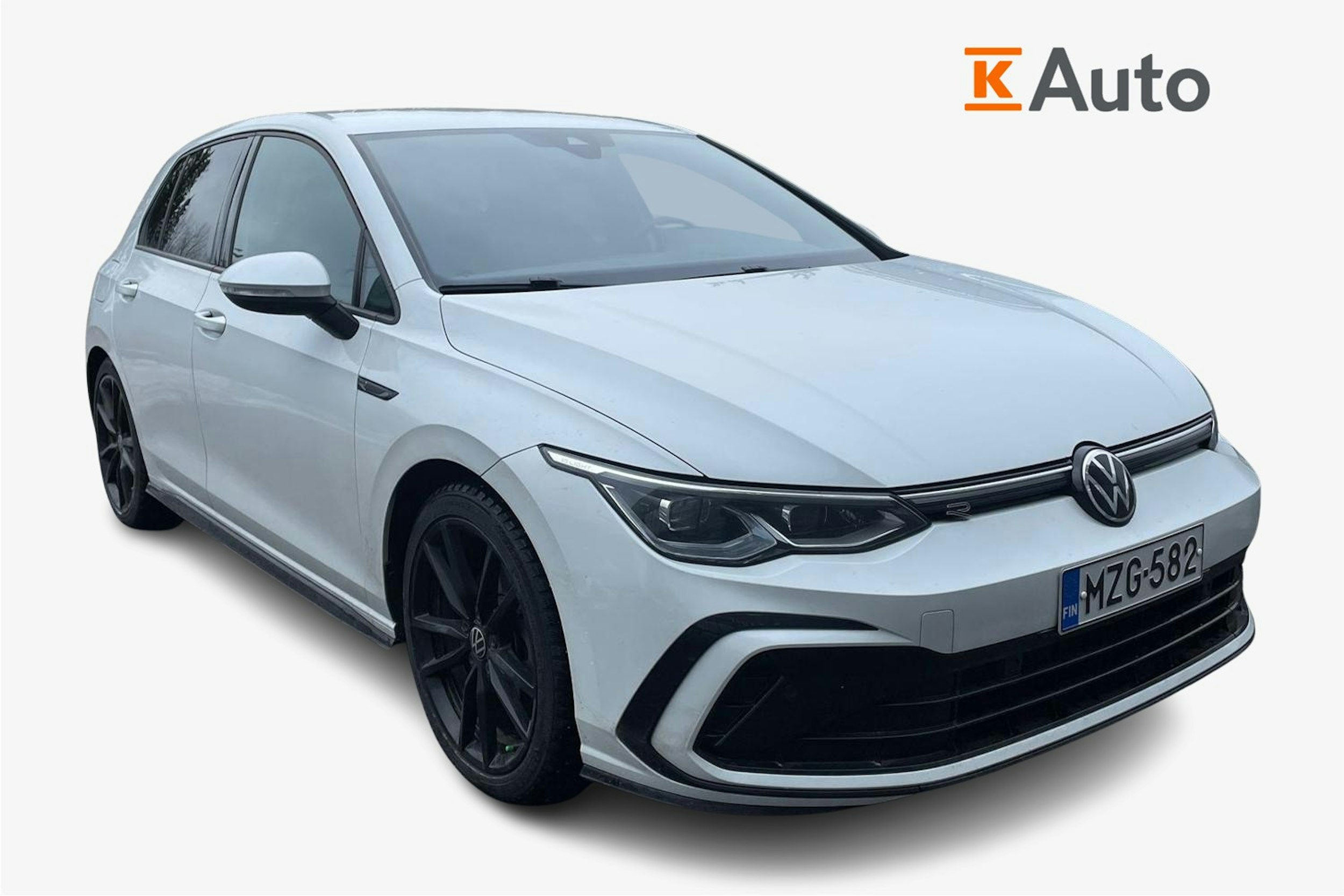 valkoinen Volkswagen Golf 2022 kuva 1.