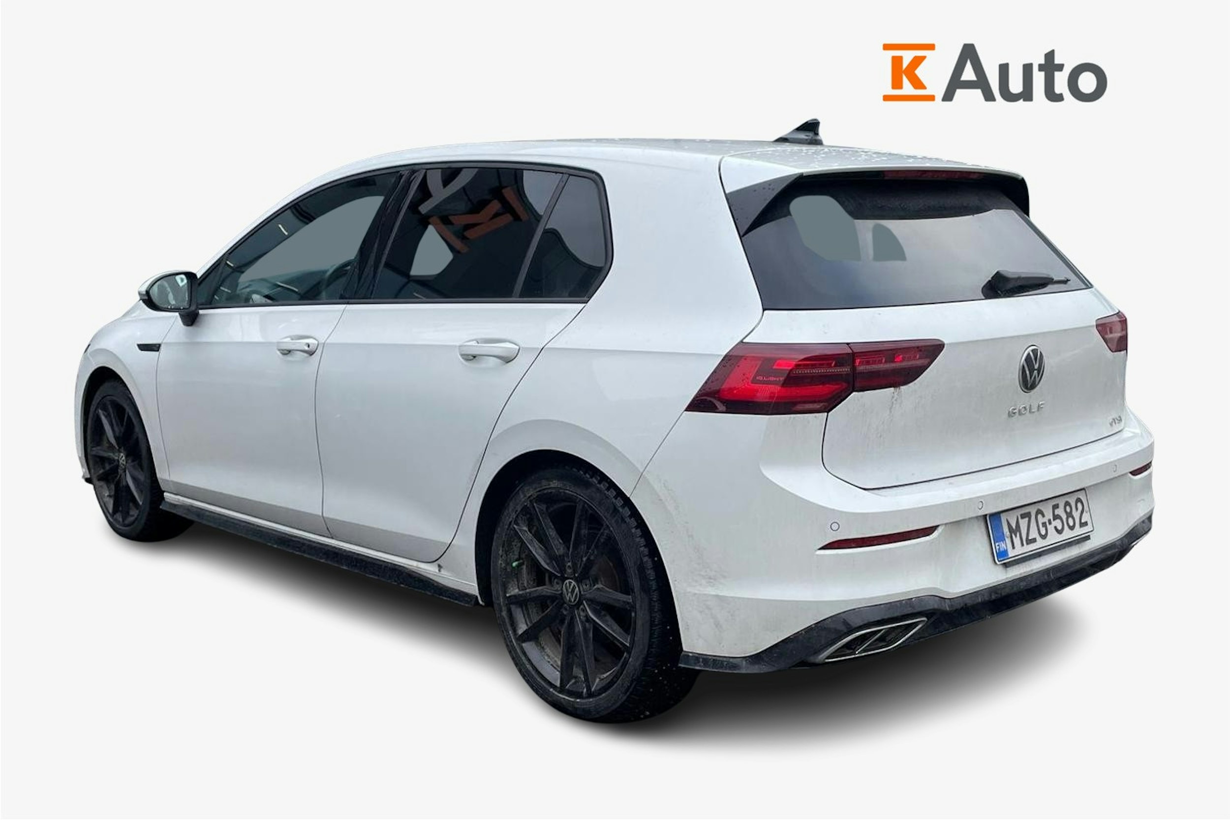 valkoinen Volkswagen Golf 2022 kuva 2.