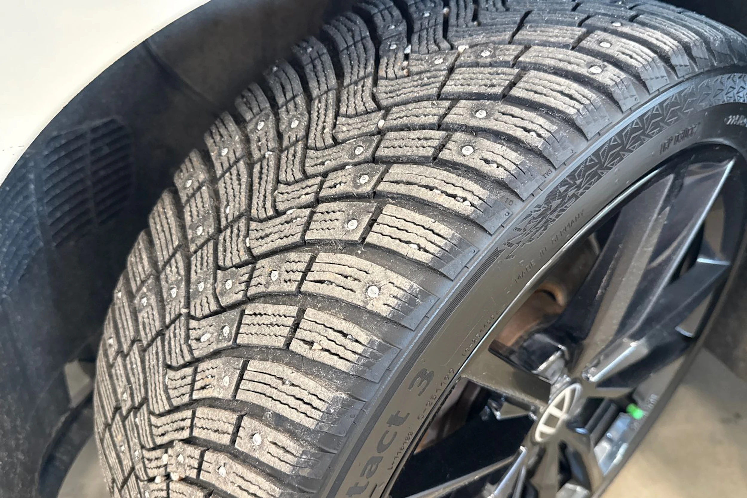 valkoinen Volkswagen Golf 2022 kuva 10.