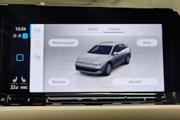 harmaa Volkswagen Golf 2022 kuva 18.