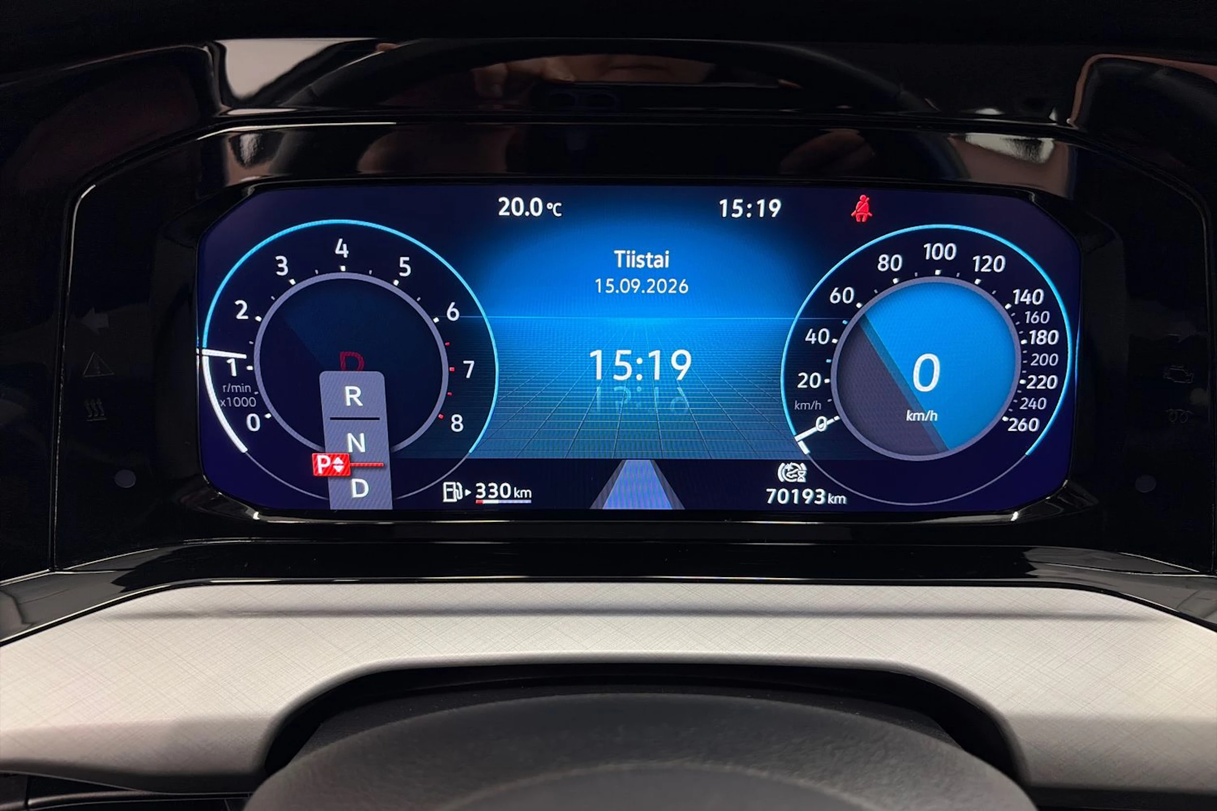 harmaa Volkswagen Golf 2022 kuva 14.