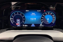 harmaa Volkswagen Golf 2022 kuva 14.