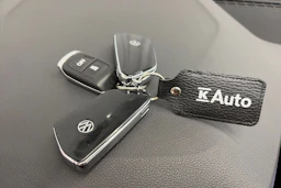 harmaa Volkswagen Golf 2022 kuva 25.