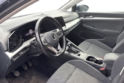 sininen Volkswagen Golf 2022 kuva 3.