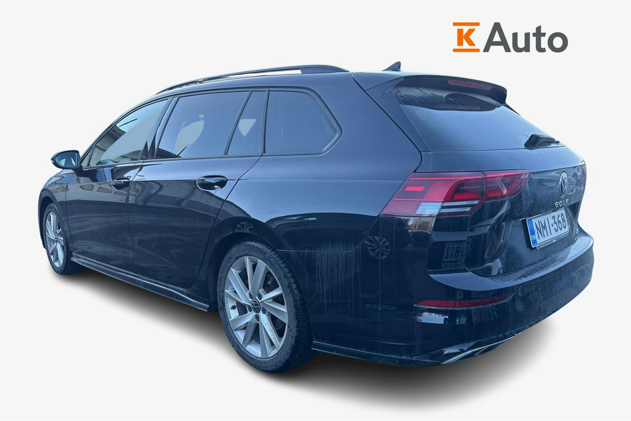 Musta Volkswagen GOLF 2022 kuva 2.