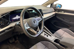 hopea Volkswagen Golf 2022 kuva 3.
