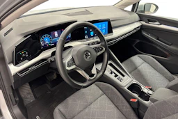hopea Volkswagen Golf 2022 kuva 6.