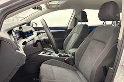 hopea Volkswagen Golf 2022 kuva 11.