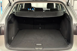 hopea Volkswagen Golf 2022 kuva 20.