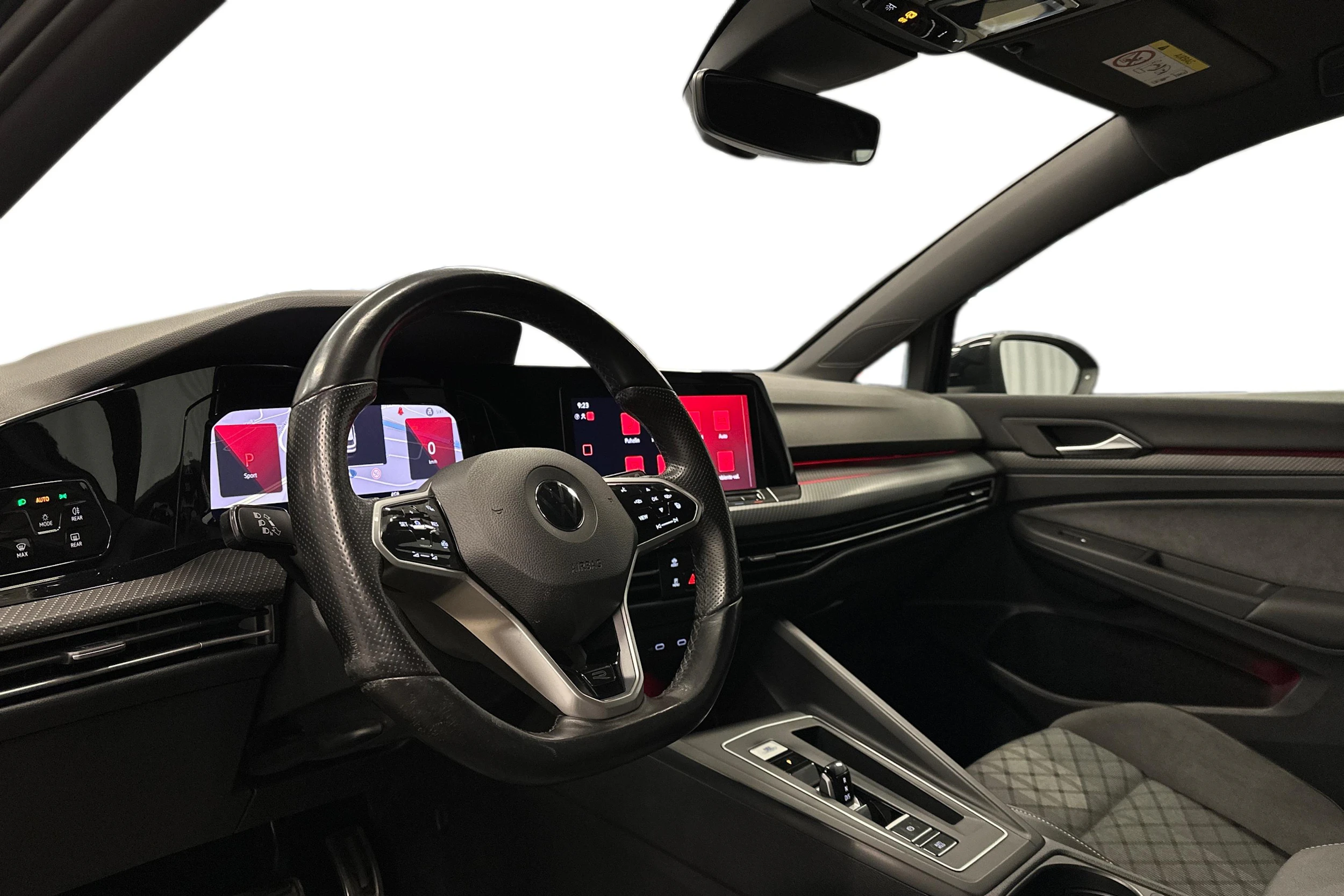 musta Volkswagen Golf 2022 kuva 6.