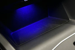 musta Volkswagen Golf 2022 kuva 31.