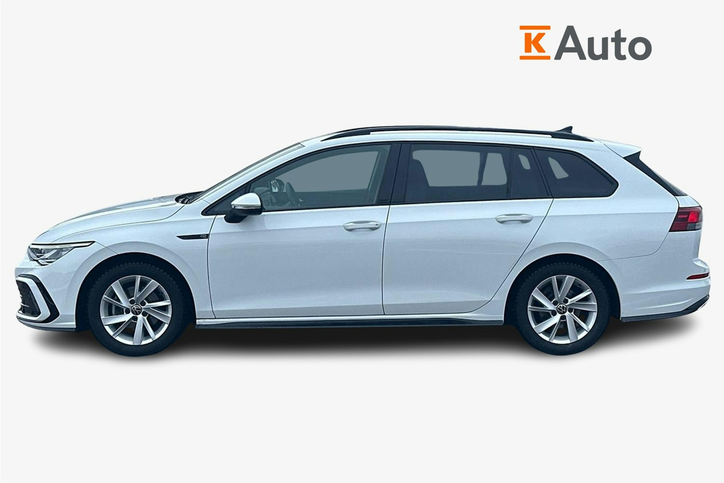 valkoinen Volkswagen Golf 2022 kuva 6.