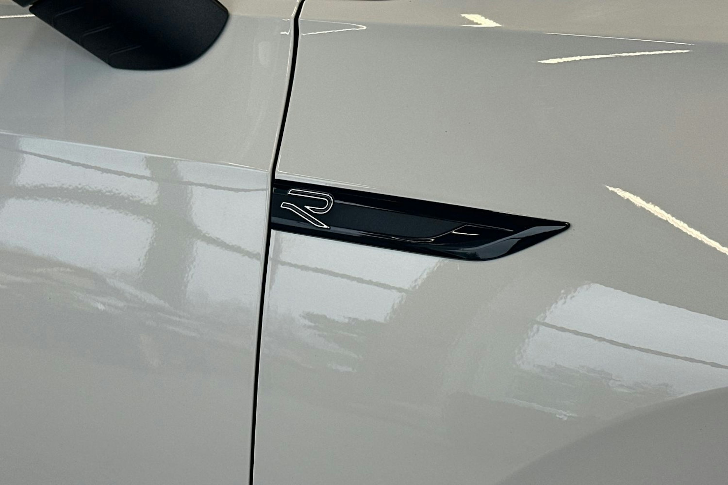 valkoinen Volkswagen Golf 2022 kuva 19.