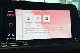 valkoinen Volkswagen Golf 2022 kuva 32.