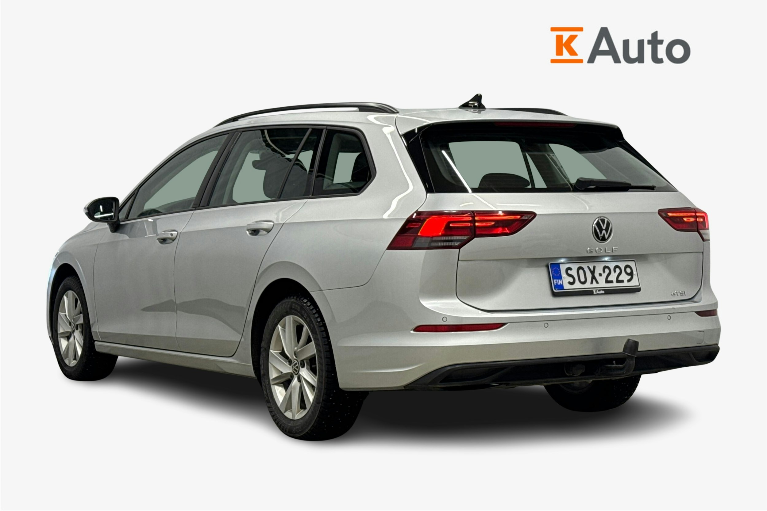 harmaa Volkswagen Golf 2022 kuva 2.