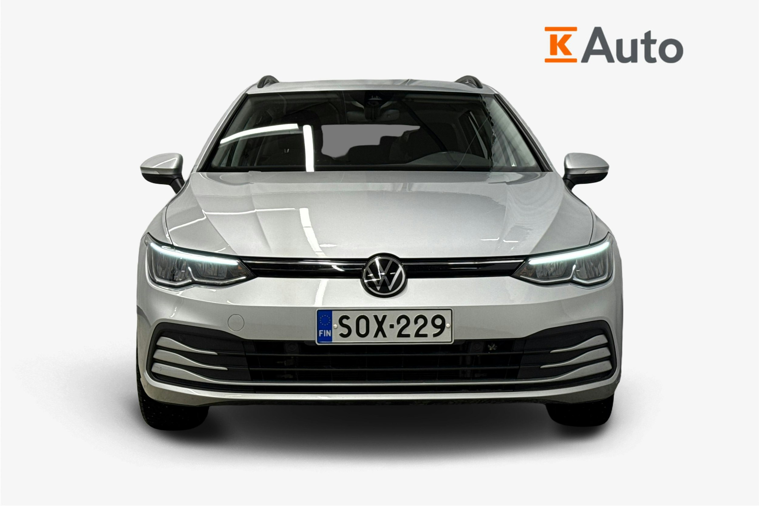 harmaa Volkswagen Golf 2022 kuva 4.