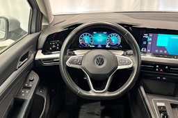 harmaa Volkswagen Golf 2022 kuva 12.