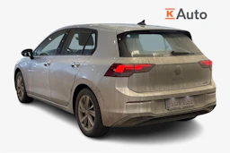 harmaa Volkswagen Golf 2022 kuva 2.