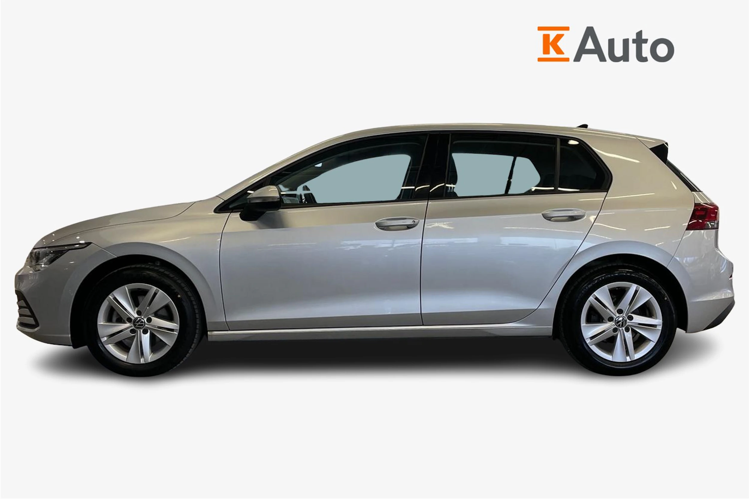 harmaa Volkswagen Golf 2022 kuva 5.