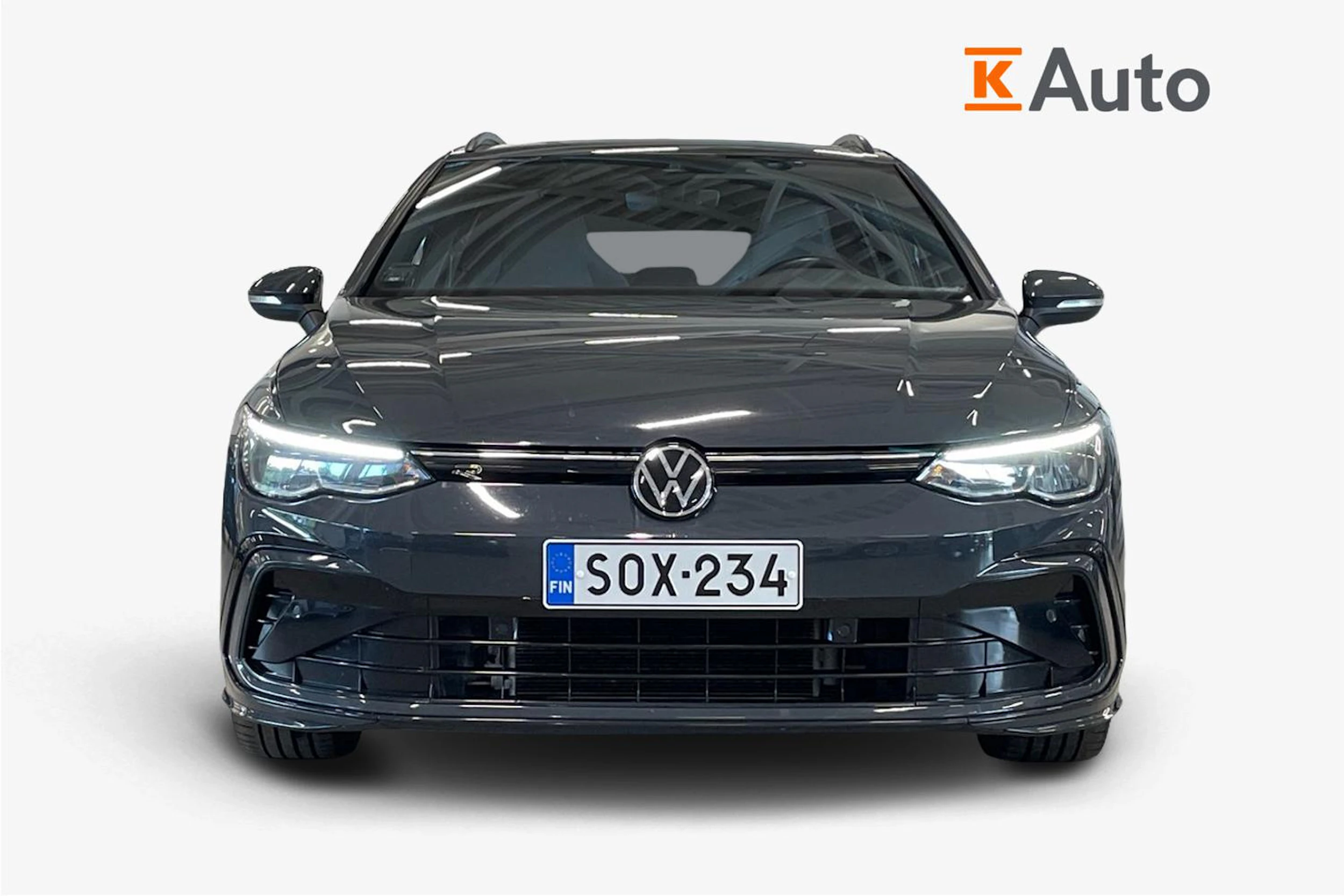 harmaa Volkswagen Golf 2022 kuva 4.