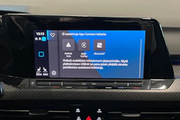 harmaa Volkswagen Golf 2022 kuva 18.