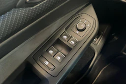 harmaa Volkswagen Golf 2022 kuva 25.