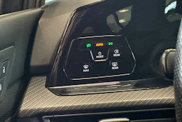 harmaa Volkswagen Golf 2022 kuva 26.