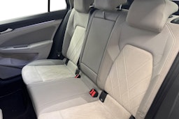 harmaa Volkswagen Golf 2022 kuva 10.
