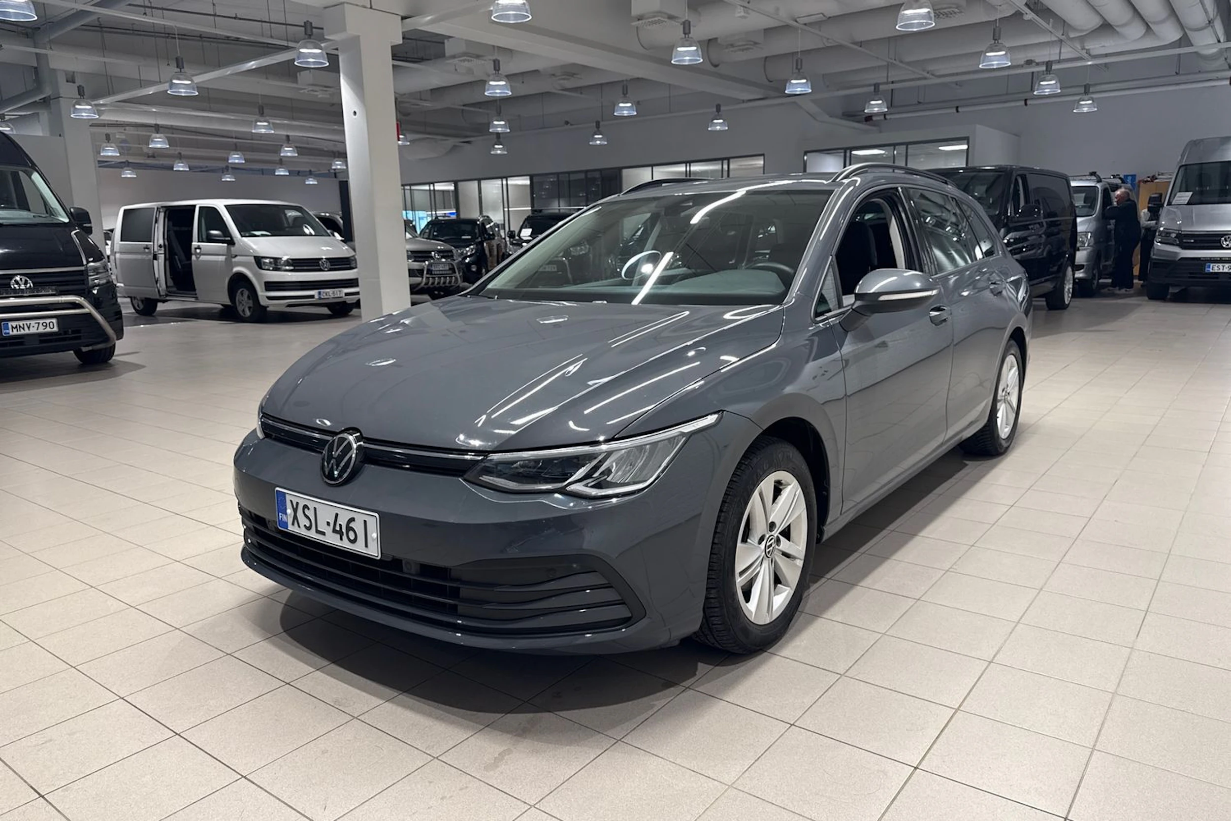 Harmaa Volkswagen GOLF 2022 kuva 11.