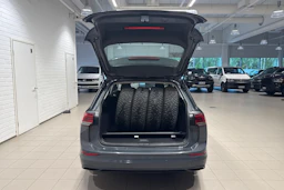 Harmaa Volkswagen GOLF 2022 kuva 13.
