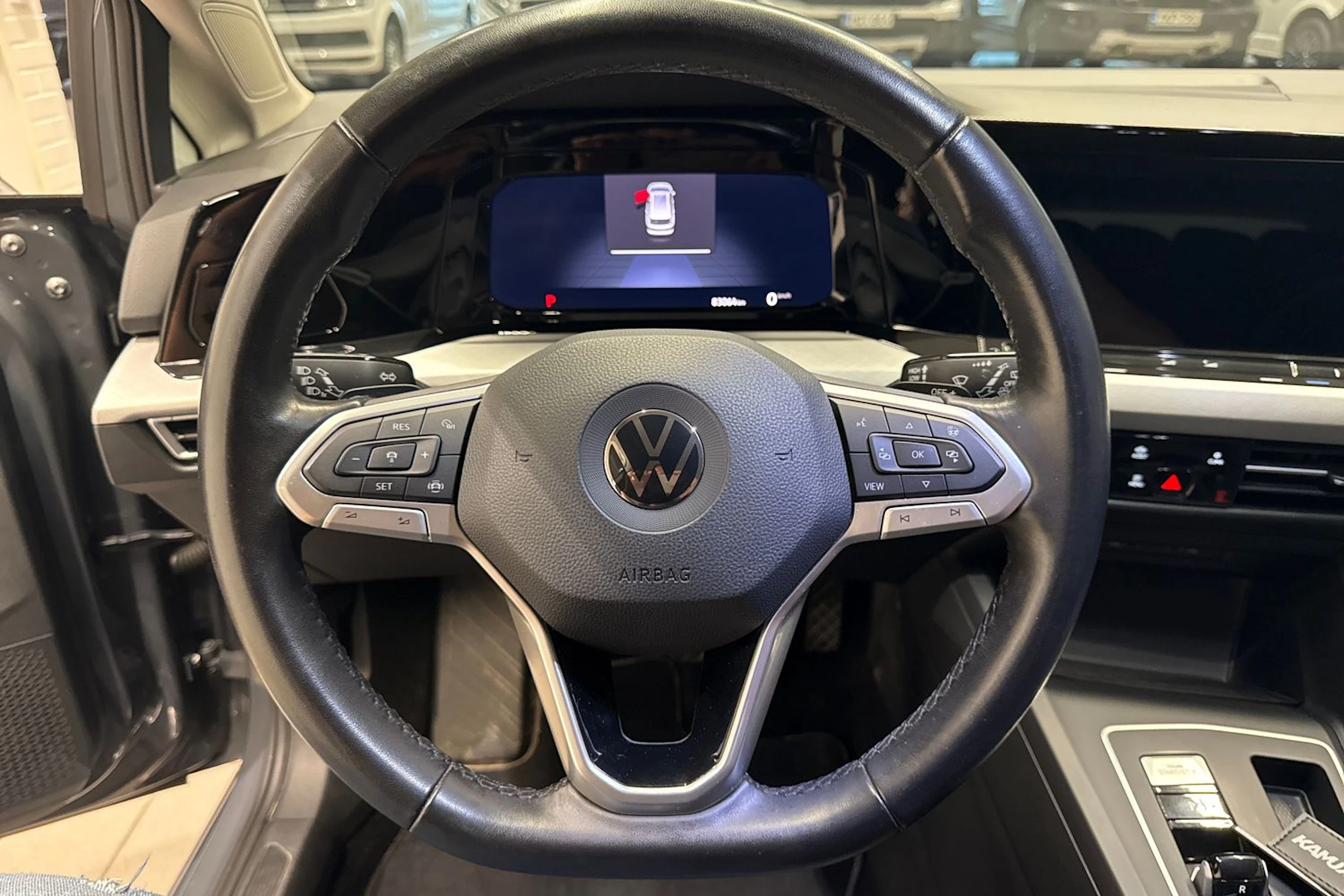 Harmaa Volkswagen GOLF 2022 kuva 16.