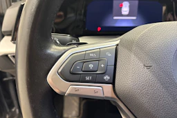 Harmaa Volkswagen GOLF 2022 kuva 17.