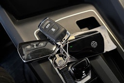 harmaa Volkswagen Golf 2022 kuva 19.