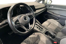 valkoinen Volkswagen Golf 2022 kuva 6.