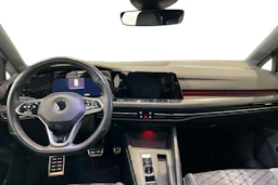 valkoinen Volkswagen Golf 2022 kuva 7.