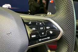 valkoinen Volkswagen Golf 2022 kuva 15.