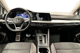 valkoinen Volkswagen Golf 2022 kuva 9.