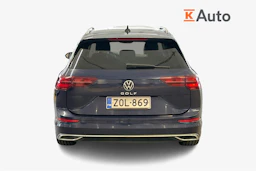 sininen Volkswagen Golf 2022 kuva 3.