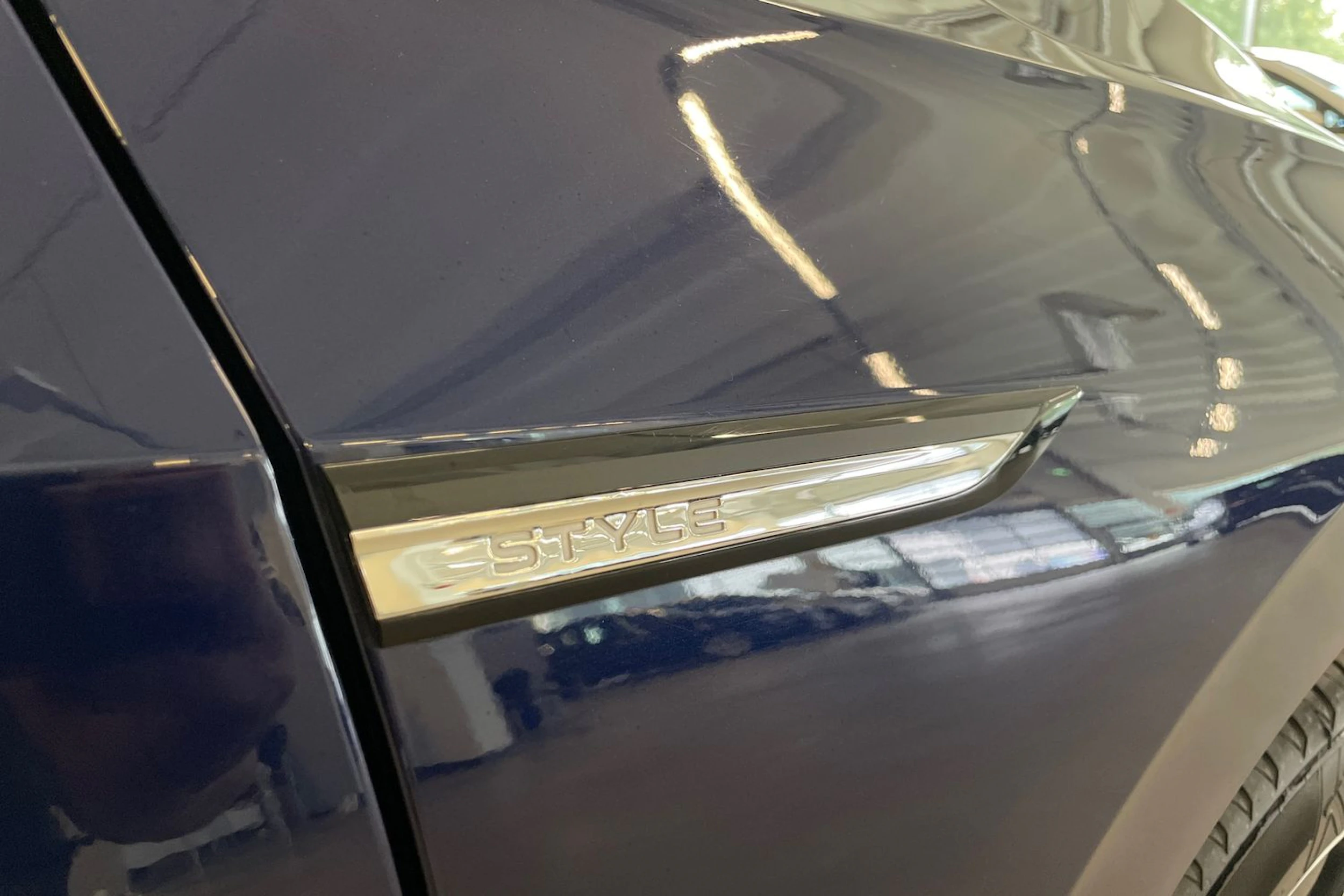 sininen Volkswagen Golf 2022 kuva 20.