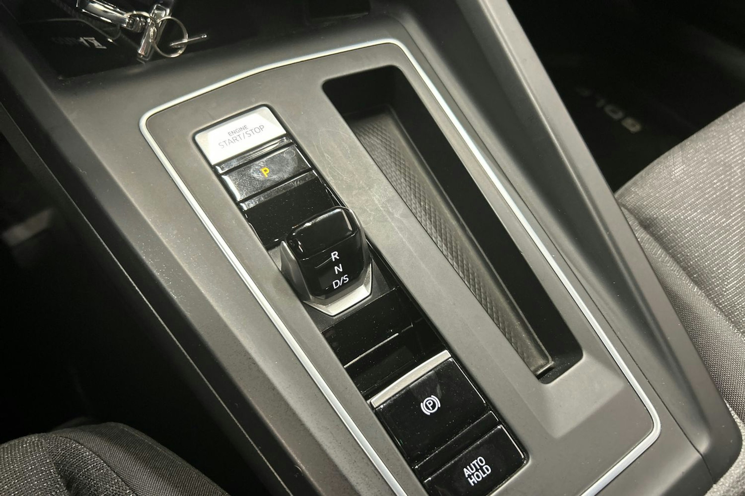 met. harmaa Volkswagen Golf 2022 kuva 22.