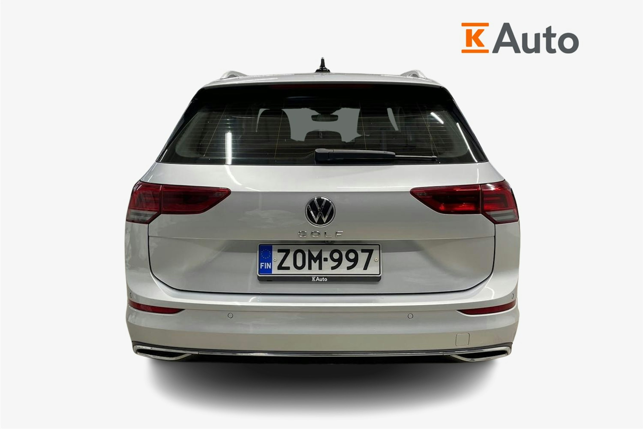 harmaa Volkswagen Golf 2022 kuva 3.