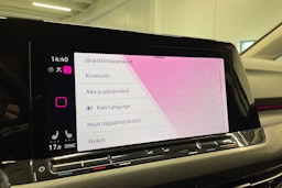 harmaa Volkswagen Golf 2022 kuva 21.