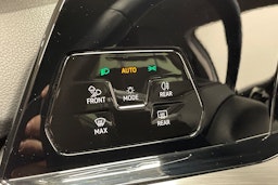 harmaa Volkswagen Golf 2022 kuva 27.