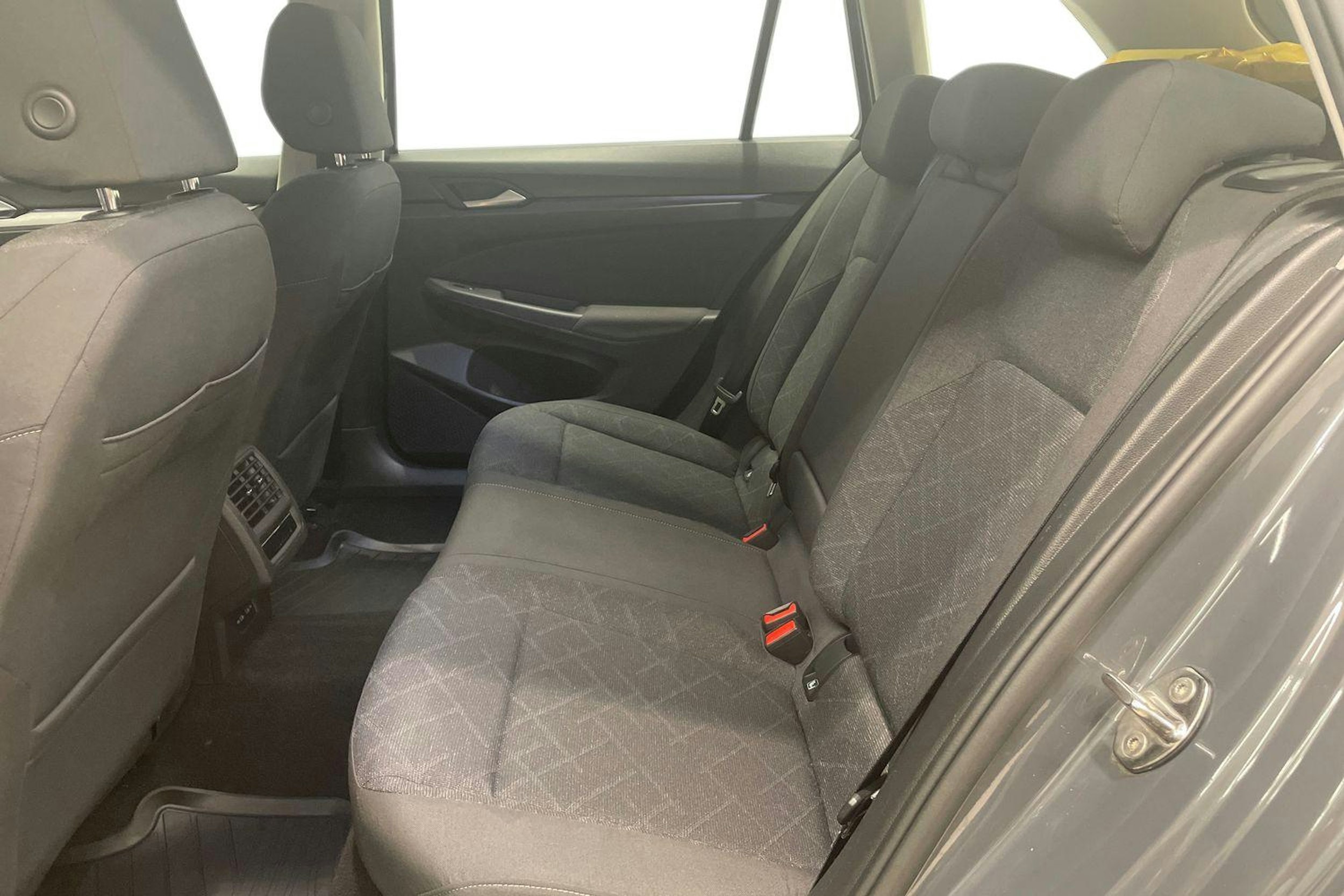 Harmaa Volkswagen Golf 2022 kuva 10.