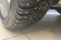 Harmaa Volkswagen Golf 2022 kuva 13.